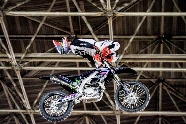 Ilhabela (SP) recebe neste sábado (29/10) Arena Freestyle Show 2022, com cobertura Show Radical