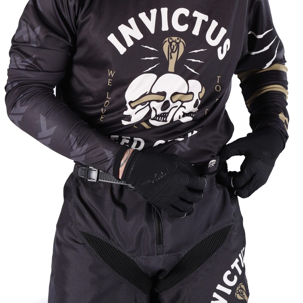 Mattos Racing lan&ccedil;a novo conjunto 2023