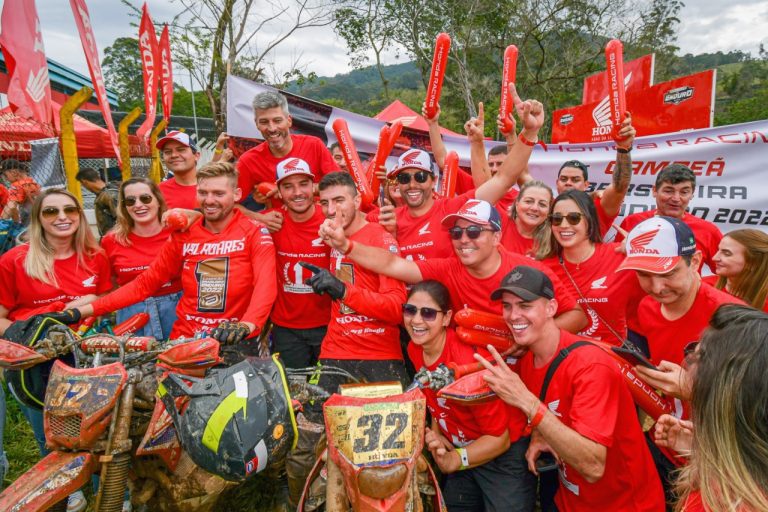 Honda Racing é campeã brasileira de Enduro 2022