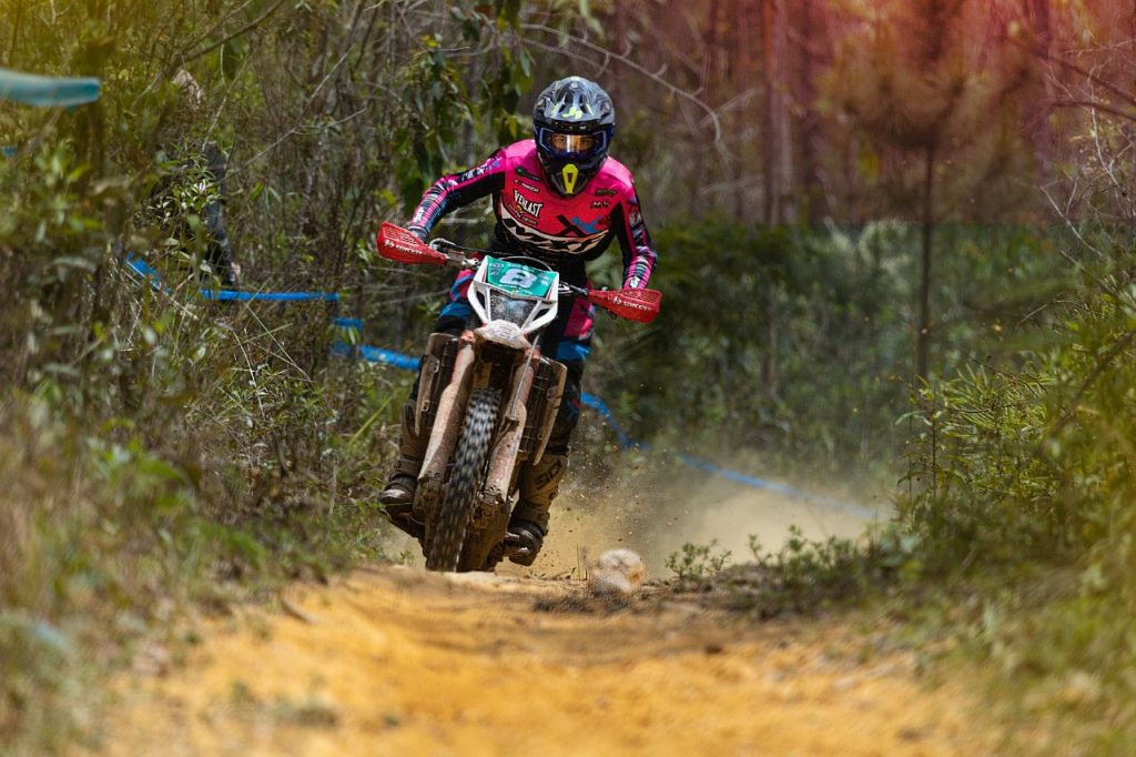 Patrik Capila vence a edi&ccedil;&atilde;o 2022 do Campeonato Brasileiro de Enduro em sua categoria
