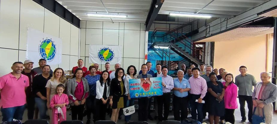 Red Dragon investe em projetos sociais que atendem 12 institui&ccedil;&otilde;es.