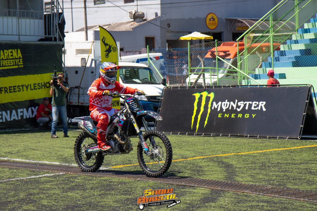 Jeff Campacci &eacute; campe&atilde;o do Arena Freestyle Show 2022