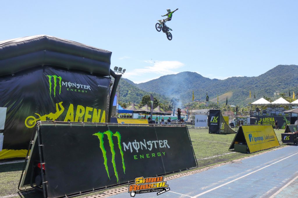 Jeff Campacci &eacute; campe&atilde;o do Arena Freestyle Show 2022