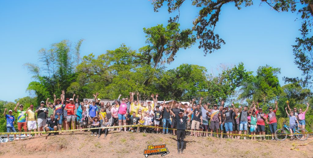 Mini Enduro do Lucas Dunka &eacute; sucesso total em sua primeira edi&ccedil;&atilde;o, confira quem foram os vencedores.