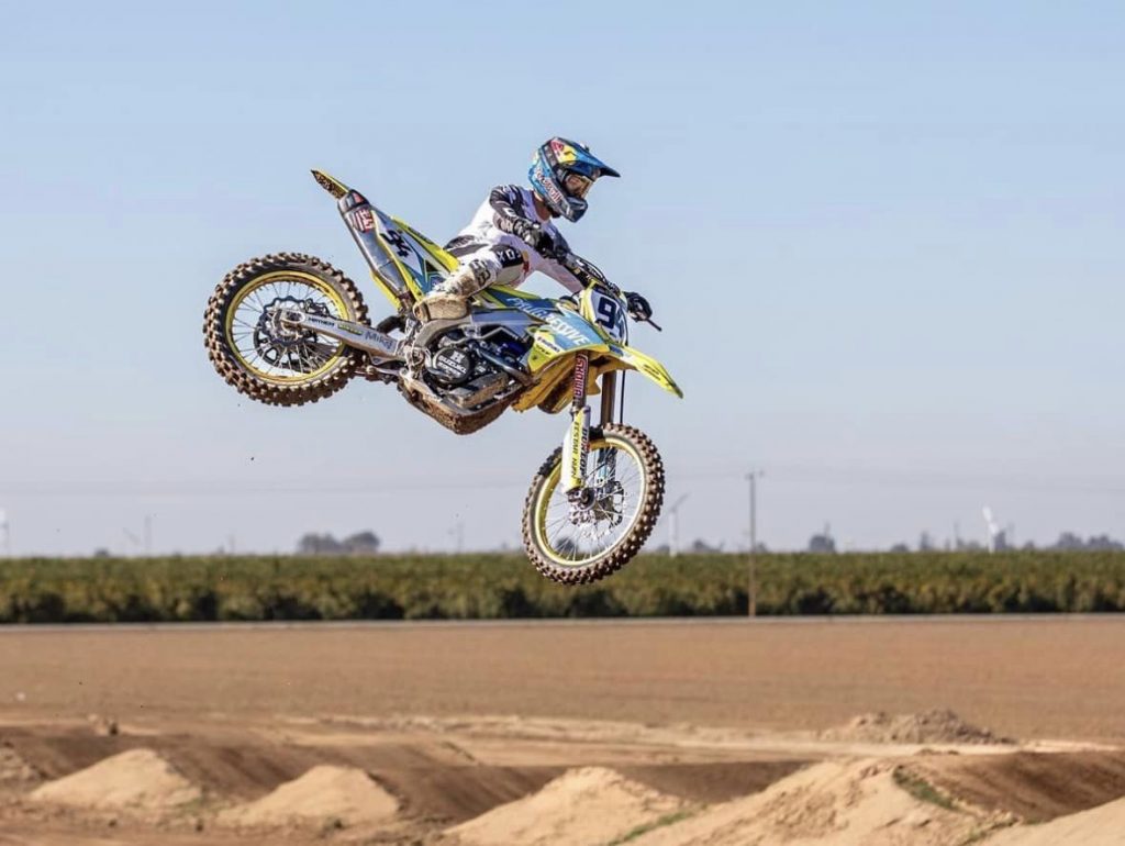 Ken Roczen na Suzuki HEP MotorSports para o AMA SX 2023???