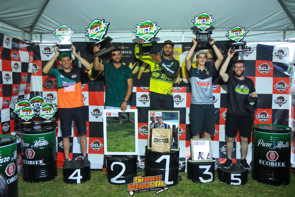 Considerada a prova mais dif&iacute;cil do ano, a 6&ordf; edi&ccedil;&atilde;o do Hard In Help definiu os campe&otilde;es da temporada do Hard Enduro nacional.