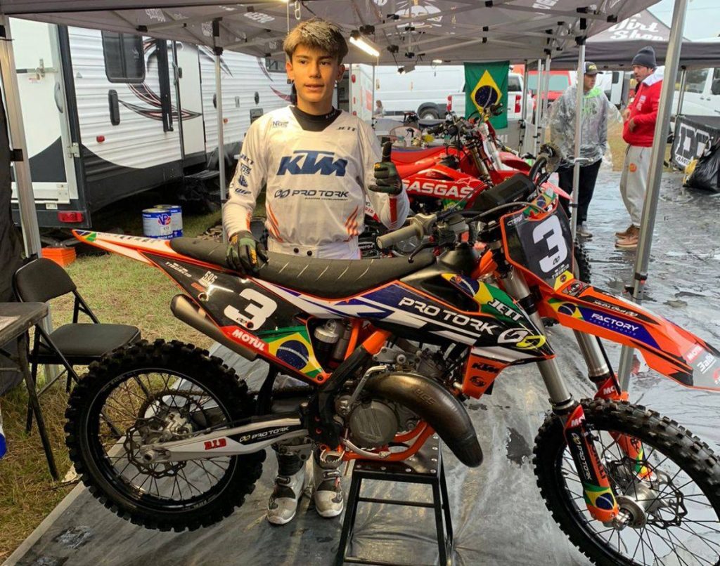 Resultados dos Brasileiros nas classificat&oacute;rias do SX no Mini’Os 2022 | Gatorback – Fl&oacute;rida