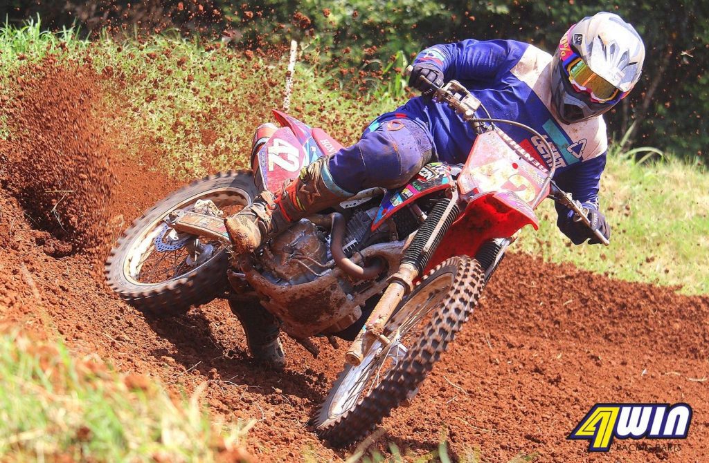 4Win Racing Parts encerra o ano com t&iacute;tulos nacionais em diversas modalidades do off road brasileiro