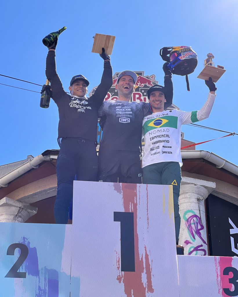 Lucas Borba conquista p&oacute;dio no Red Bull Valpara&iacute;so Cerro Abajo