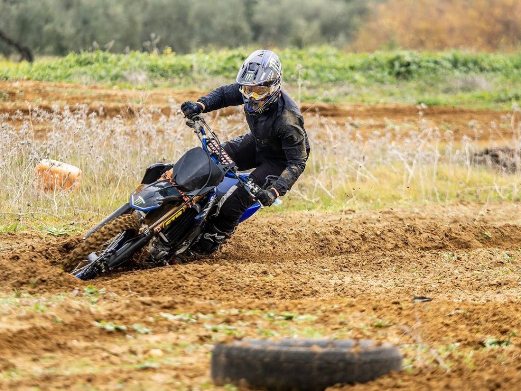 F&aacute;bio Santos e Guilherme Bresolin desembarcam na Espanha para a pr&eacute;-temporada.