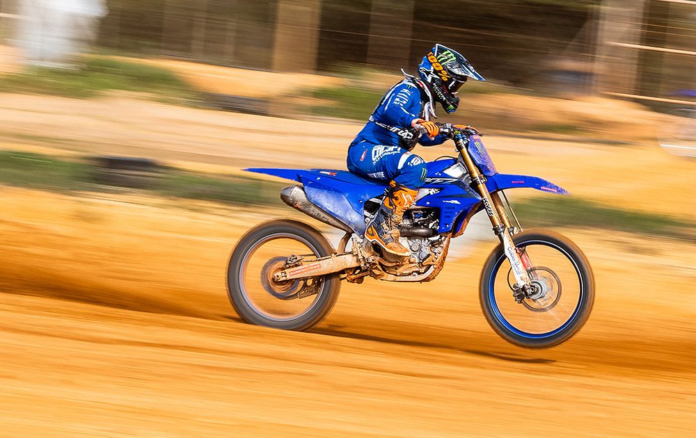 Pilotos da Yamaha Monster Energy Gera&ccedil;&atilde;o fazem pr&eacute;-temporada na Espanha