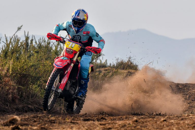 Bruno Crivilin disputa rodada de abertura do Campeonato Italiano de Enduro