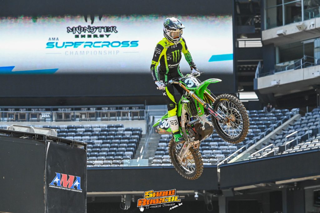 Monster Energy assina como patrocinadora de apresenta&ccedil;&atilde;o das finais do Campeonato Mundial de SuperMotocross e estende a parceria oficial com o AMA Supercross