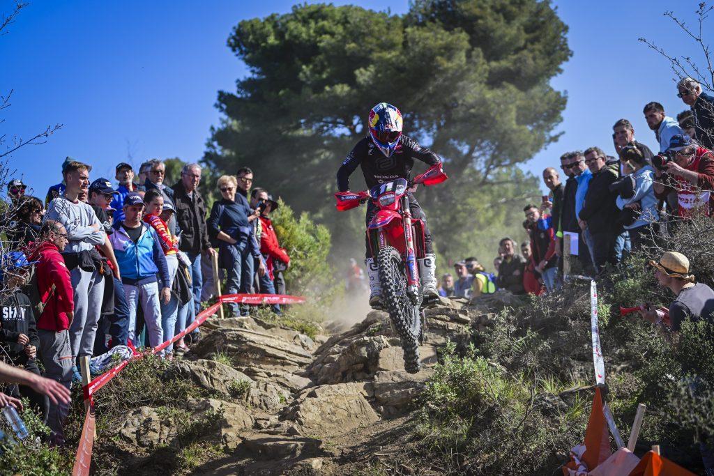 Bruno Crivilin conclui participa&ccedil;&atilde;o na abertura do Mundial de Enduro 2023