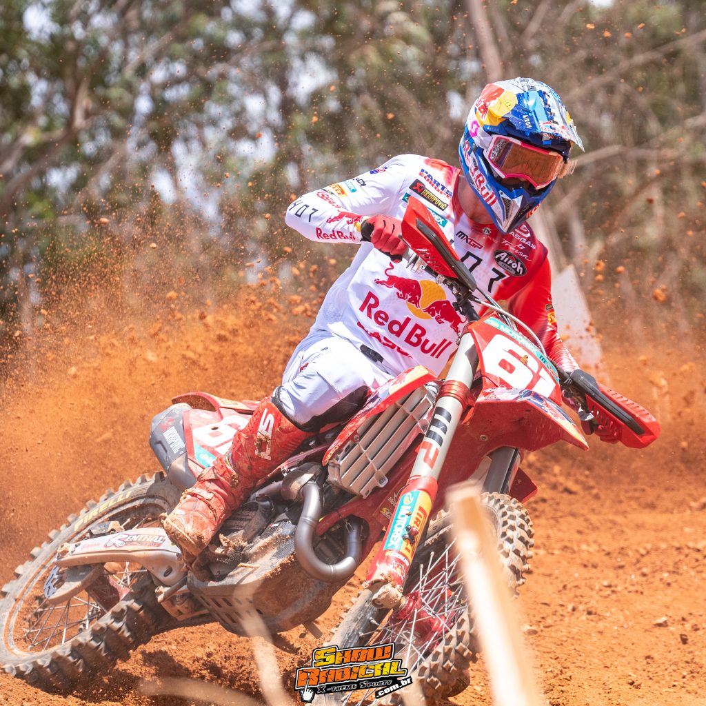 MXGP: Herlings chega a 101&ordf; vit&oacute;ria e Geerts dispara na lideran&ccedil;a ap&oacute;s dominar fim de semana em Portugal.