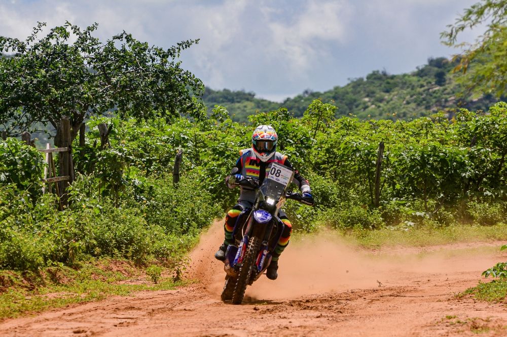Com Adrien Metge, Yamaha lidera RN 1500 na Geral e na Moto1