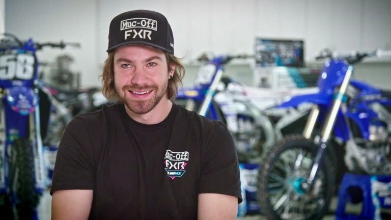 Vídeo: Enzo Lopes ganha destaque no canal Supercross Live, assista completo aqui