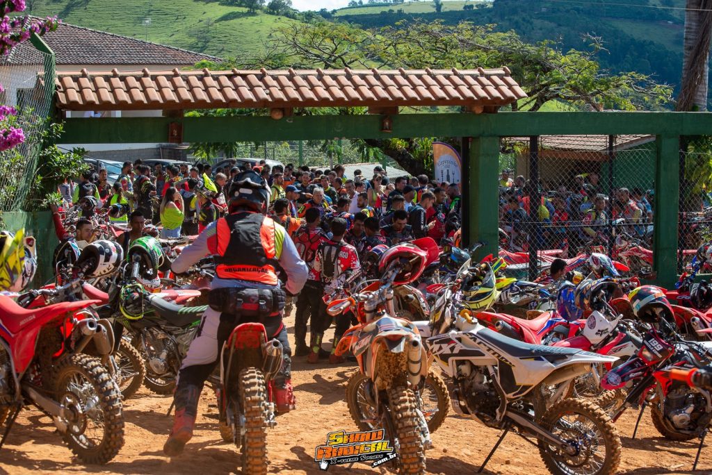 4&ordf; edi&ccedil;&atilde;o da Trilha da V&oacute; Judite re&uacute;ne mais de 400 motos em El&oacute;i Mendes/MG.