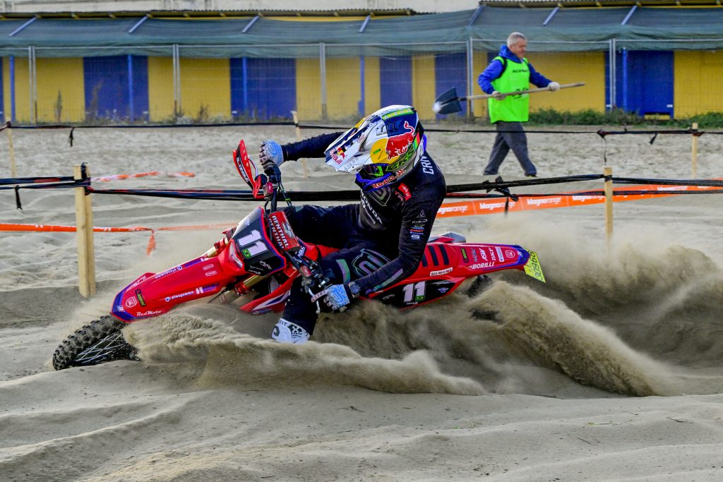 Bruno Crivilin compete na Espanha pela segunda etapa do Mundial de Enduro 2023