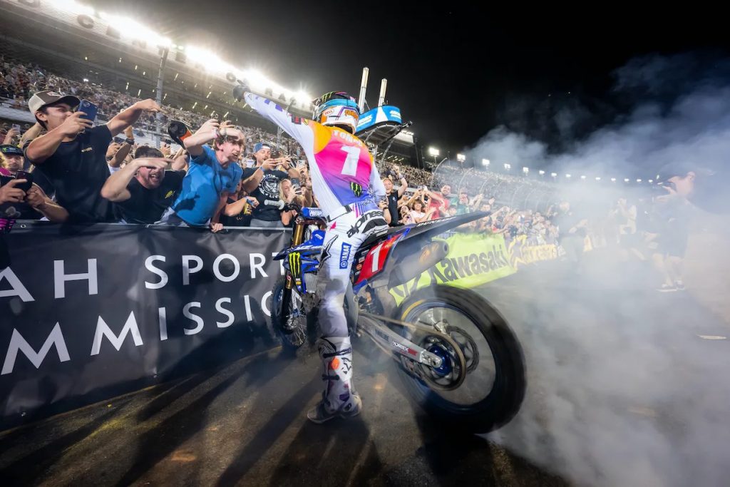 AMA SX: Separamos alguns destaques, fatos e curiosidades ocorridas ao longo das 17 rodadas da temporada.