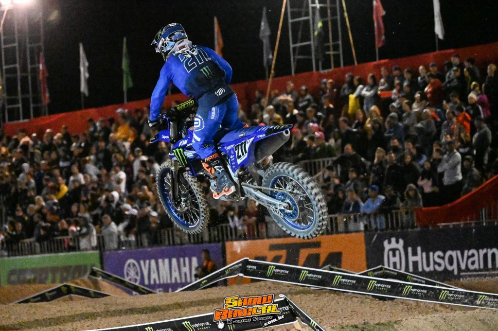 Abertura do Arena Cross 2023 em Caraguatatuba (SP) tem antigos e novos vencedores, al&eacute;m de arquibancadas lotadas