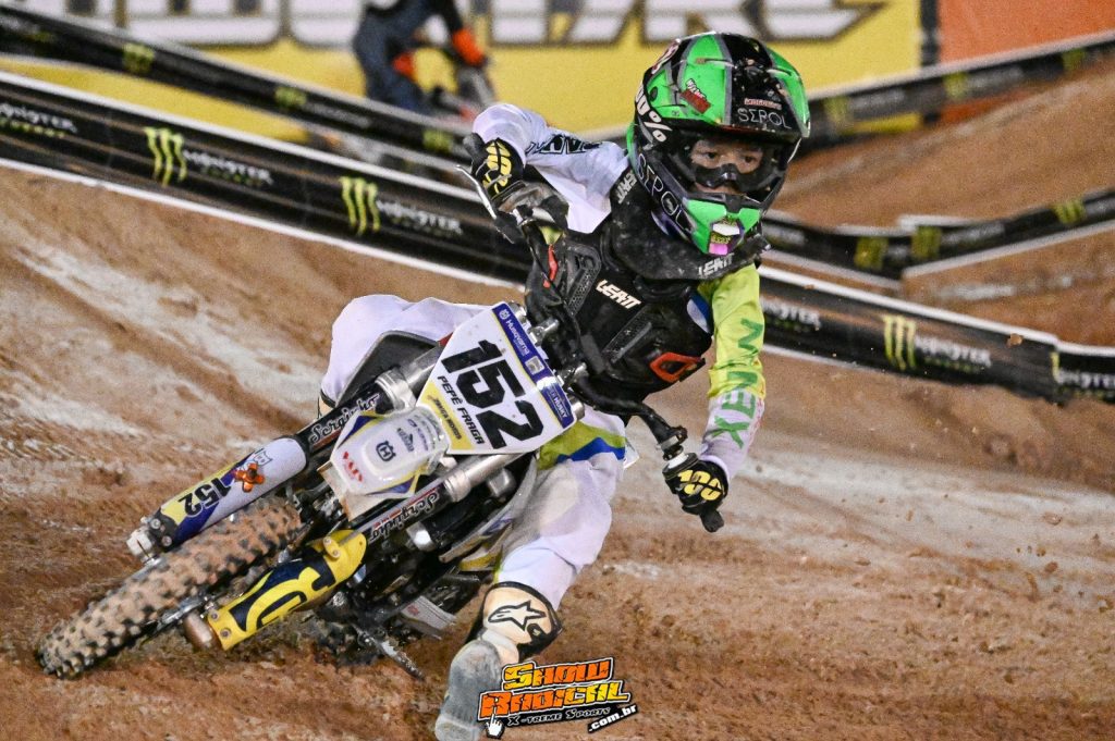 Abertura do Arena Cross 2023 em Caraguatatuba (SP) tem antigos e novos vencedores, al&eacute;m de arquibancadas lotadas