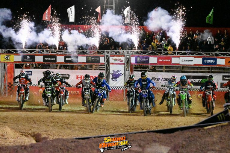 Confira o vídeo oficial da 1ª etapa do Arena Cross, em Caraguatatuba/SP