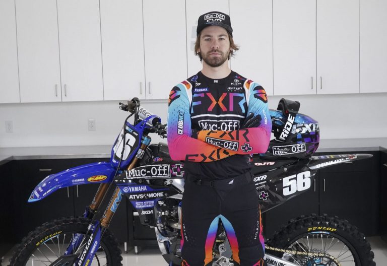 Enzo Lopes renova com o ClubMX para o Supercross 2024
