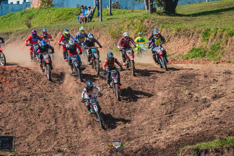 Copa Papiro São Rafael de Motocross tem disputas acirradas em grande partes das categorias, confira os resultados da 4ª etapa