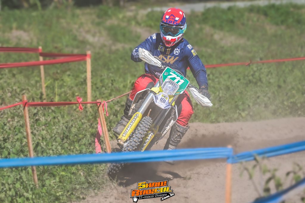 Brasileiro de Enduro: Husqvarna/PowerHusky lidera duas categorias ap&oacute;s 3&ordf; rodada.