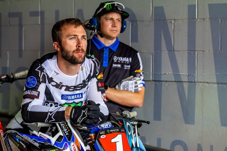 Eli Tomac comenta lesão e adeus ao título do AMA Supercross