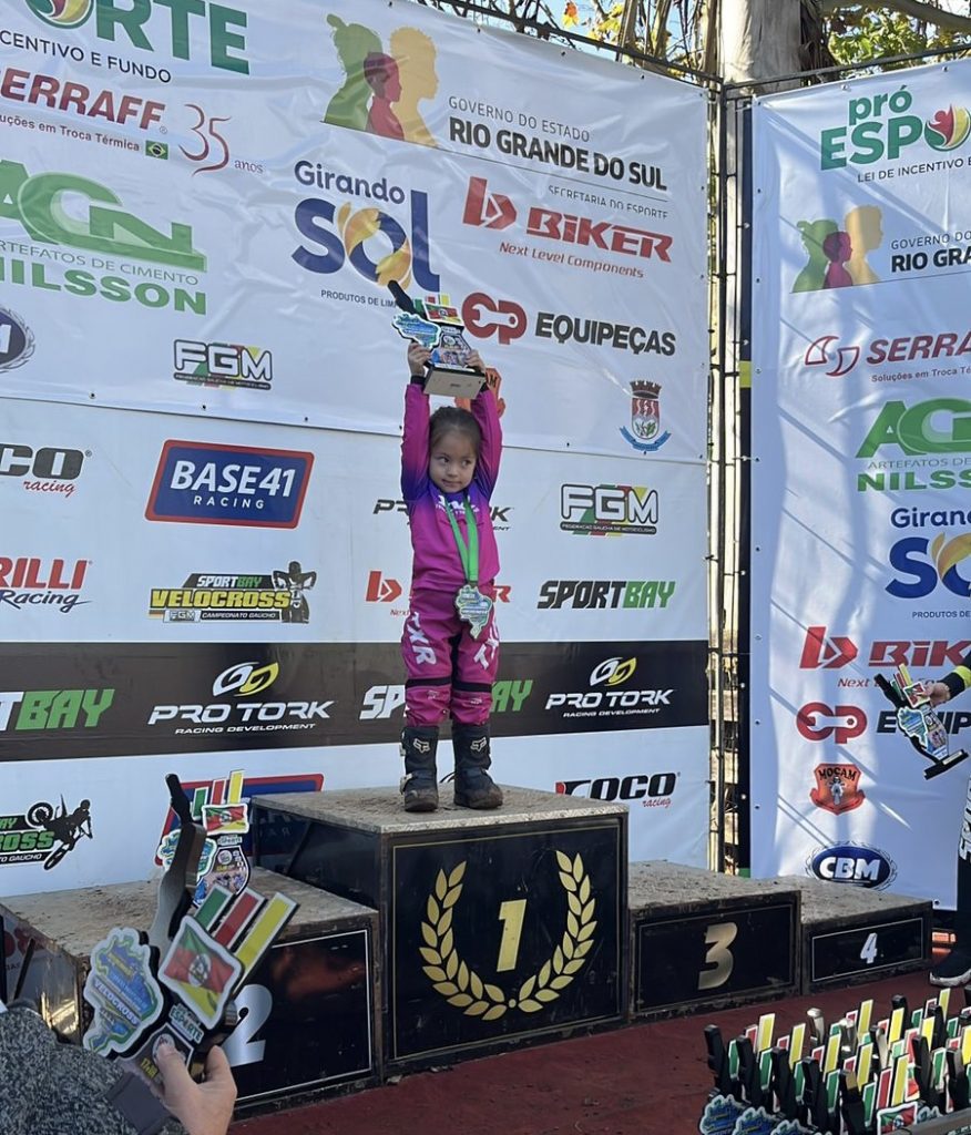 Moranguinho Racing coloca quatro pilotos no topo do p&oacute;dio do Brasileiro de Velocross