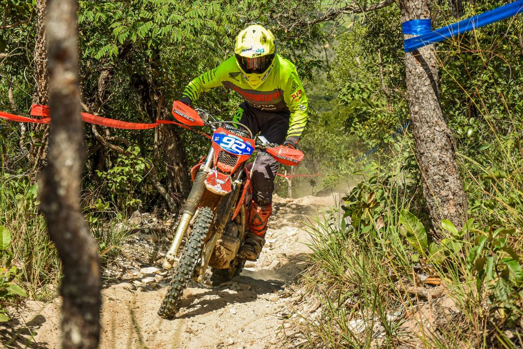 Honda Racing a caminho de Novo Horizonte (SC) para disputa do Brasileiro de Enduro