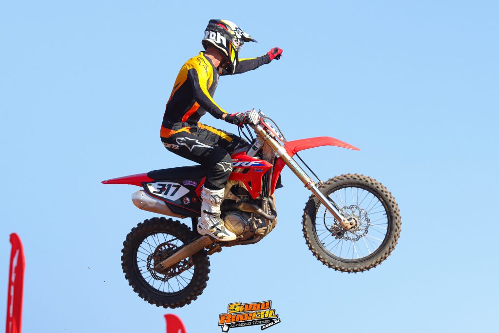 Grandes disputas marcam a 4&ordf; etapa do BRMX em Interlagos, confira os resultados