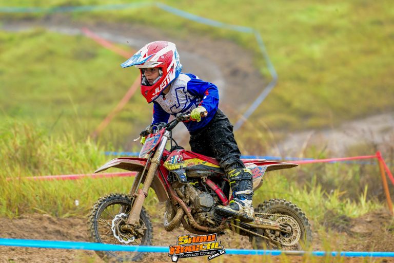 Líder do Brasileiro de Enduro, Henrique Spinassé busca o título na etapa final, em Camboriú/SC