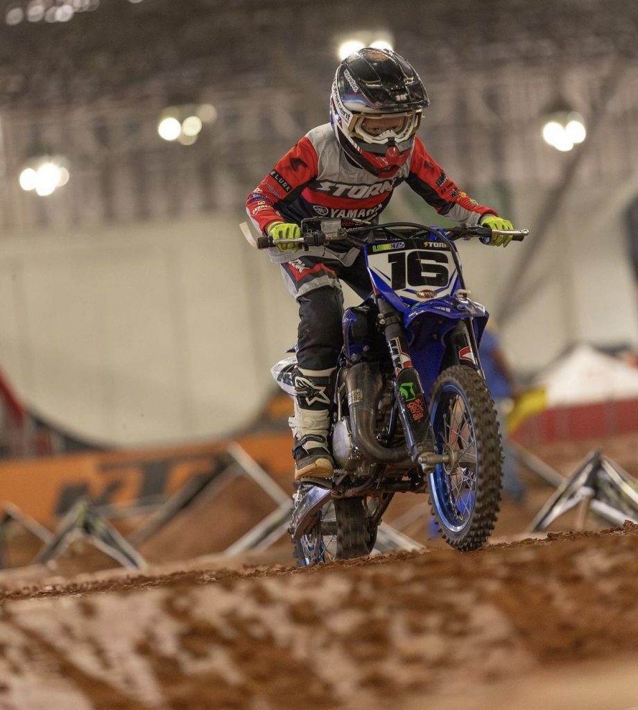 Moranguinho Racing domina as categorias de base do Arena Cross com Jo&atilde;o Vitor e Zion Berchtold no topo