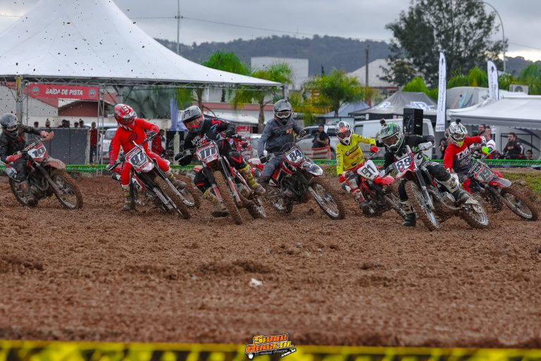 Agrolândia recebe Brasileiro de Velocross com grande público e provas acirradas nesse sábado!
