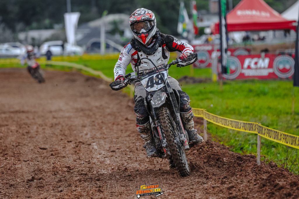 Agrol&acirc;ndia recebe Brasileiro de Velocross com grande p&uacute;blico e provas acirradas nesse s&aacute;bado!