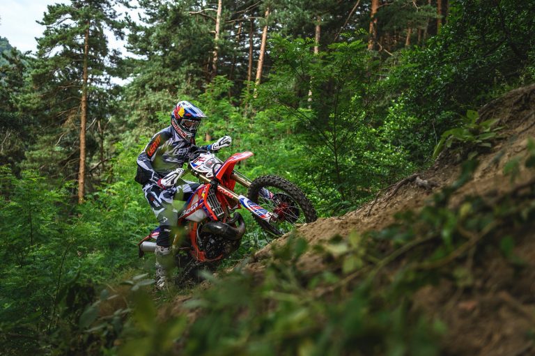 Red Bull Romaniacs: Assista ao DIA 2 da prova de Hard Enduro mais difícil do mundo