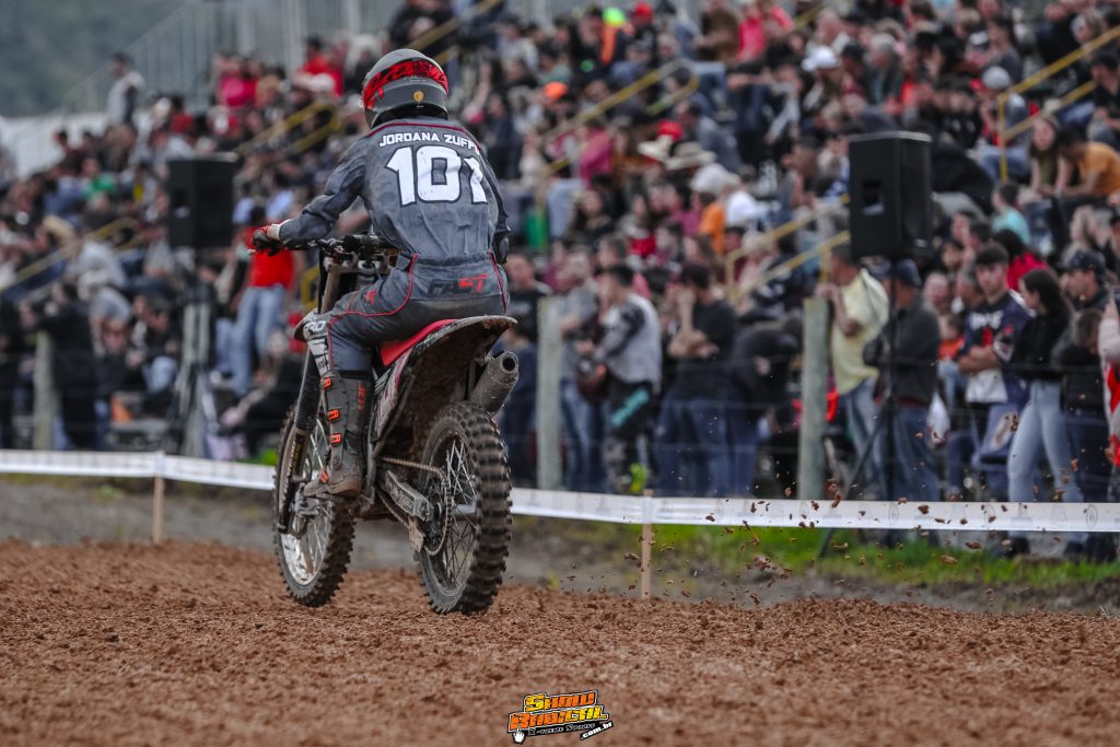 Agrol&acirc;ndia recebe Brasileiro de Velocross com grande p&uacute;blico e provas acirradas nesse s&aacute;bado!