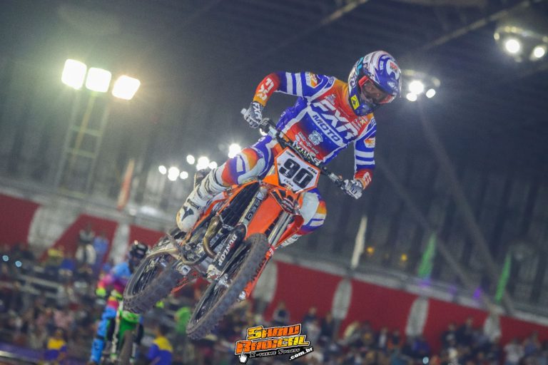 Transmissão AO VIVO da Super Final do Arena Cross | Sábado
