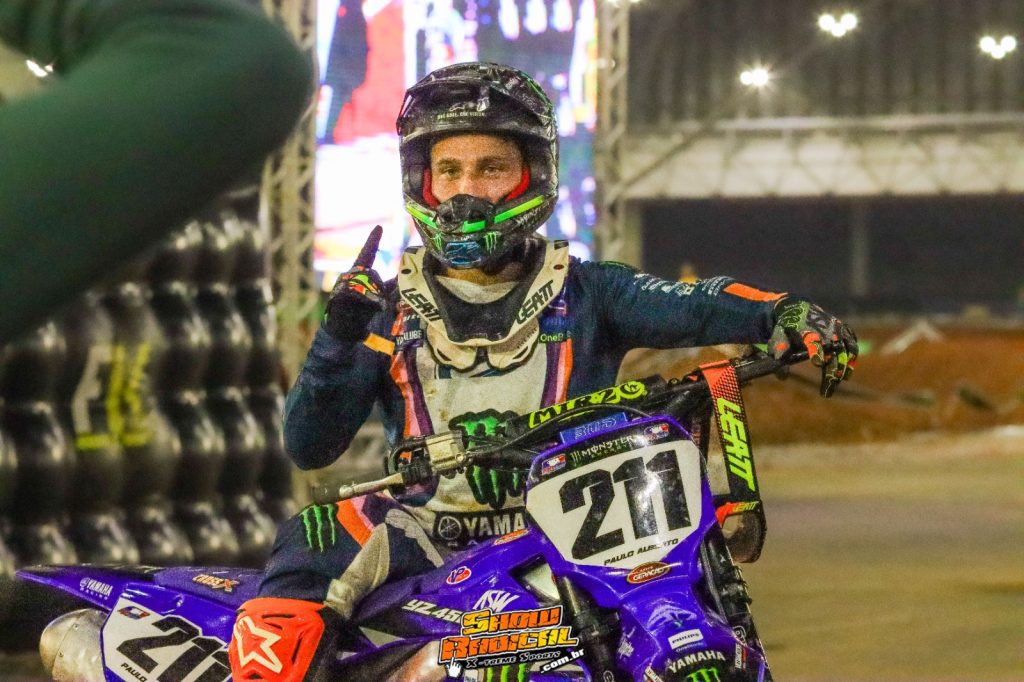 Arena Cross consagra Paulo Alberto (Pr&oacute;), Bernardo Tib&uacute;rcio (AX2), Zion Berchtold (65cc) e Jo&atilde;o Vitor (50cc) como campe&otilde;es da temporada 2023