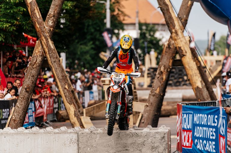 Red Bull Romaniacs: Assista ao DIA 1 da prova de Hard Enduro mais difícil do mundo