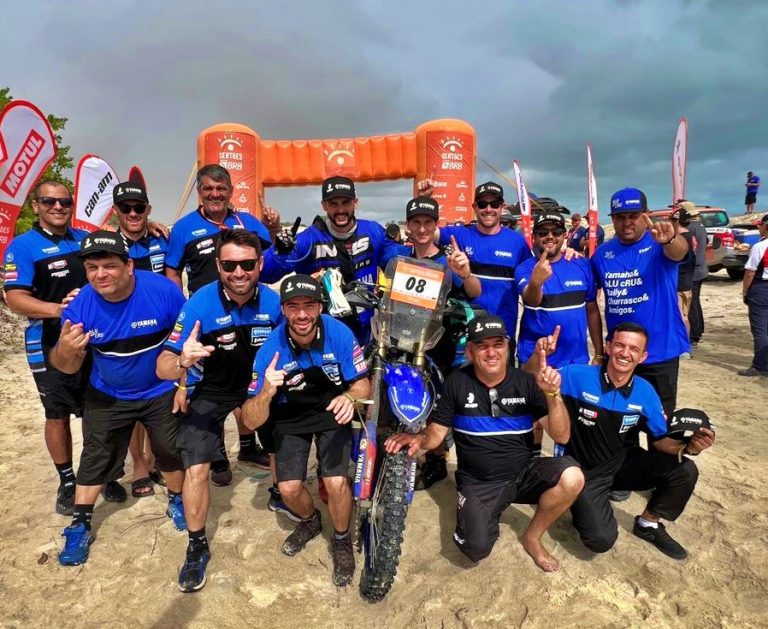 Yamaha é campeã do Sertões 2023 na Moto2 com piloto Gabriel Bruning