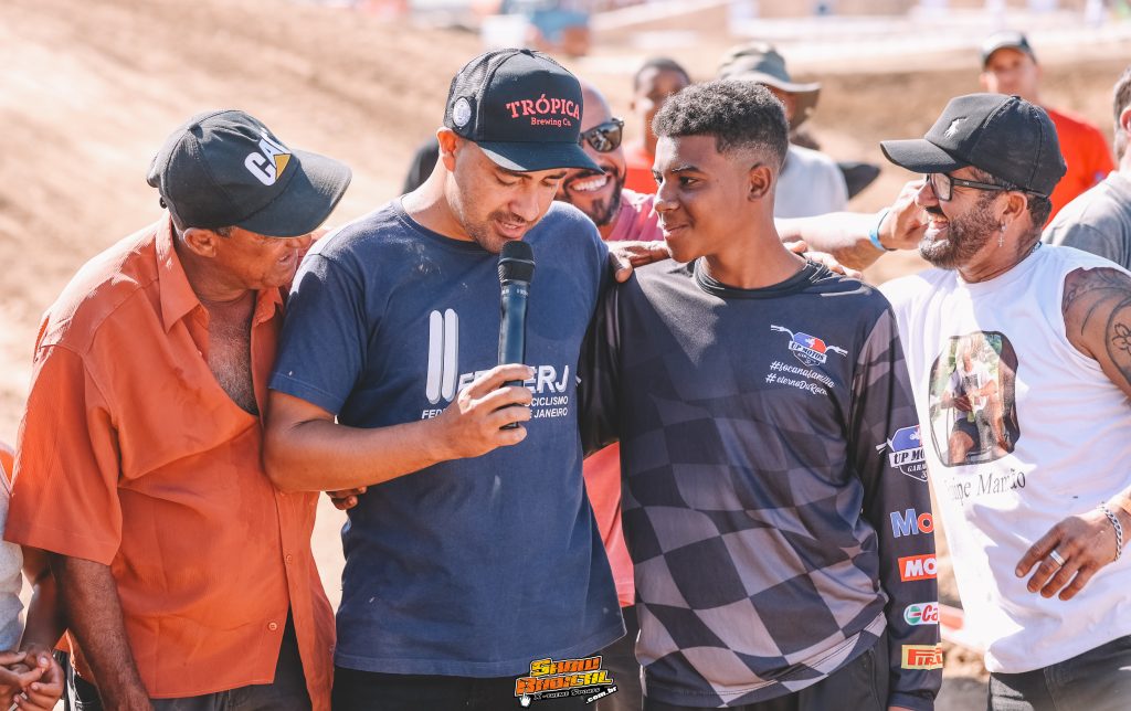 Disputas eletrizantes nesse domingo marcam a 2&ordf; etapa do Carioca de MX, em Campos dos Goytacazes/RJ