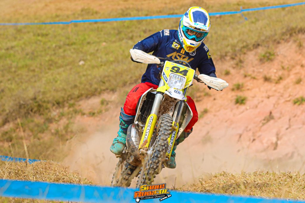 Brasileiro de Enduro: Bruno Crivilin vence a geral em Belo Vale (MG) e Patrik Capila da um passo importante rumo ao t&iacute;tulo da temporada