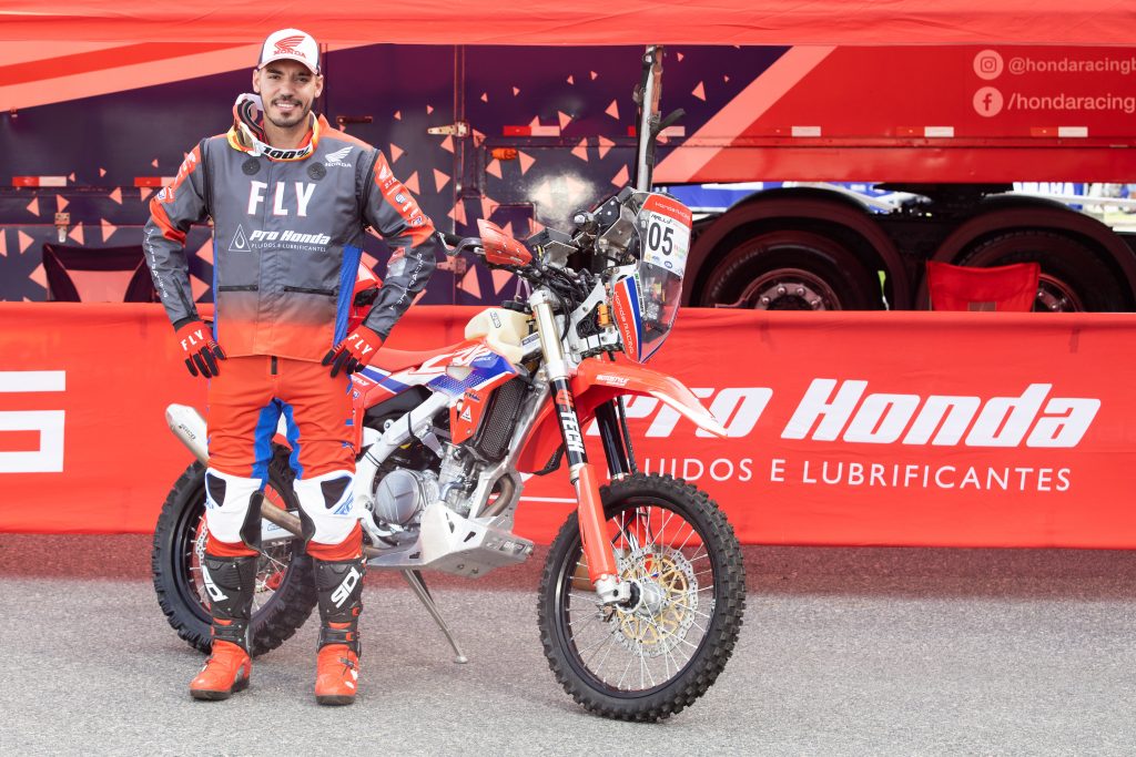 Honda Racing busca 11&ordm; t&iacute;tulo das motos no Sert&otilde;es 2023