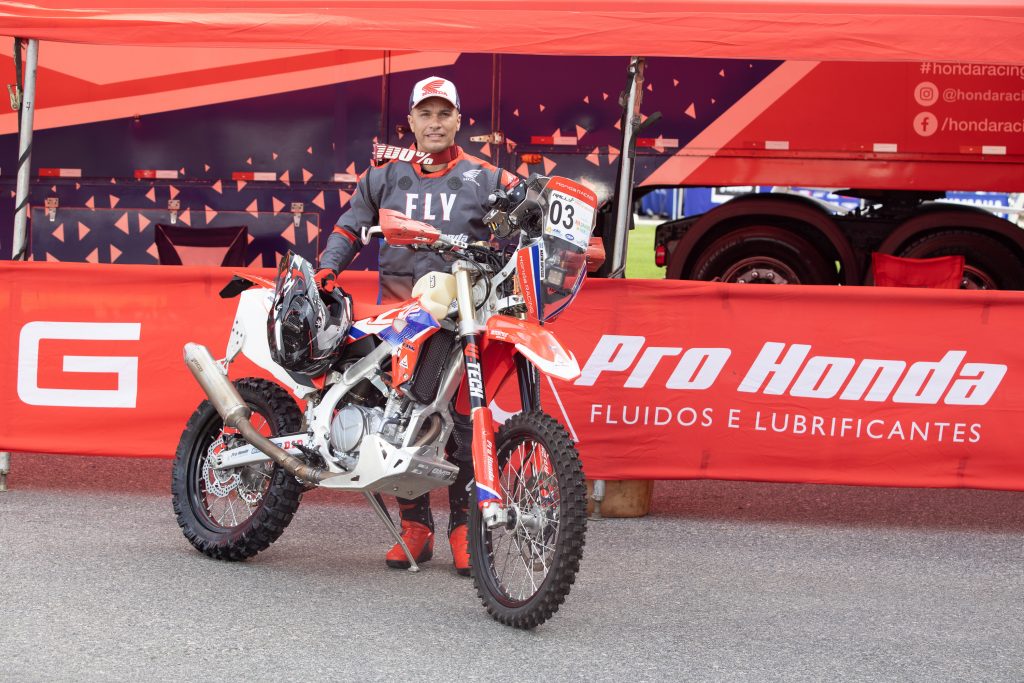 Honda Racing busca 11&ordm; t&iacute;tulo das motos no Sert&otilde;es 2023