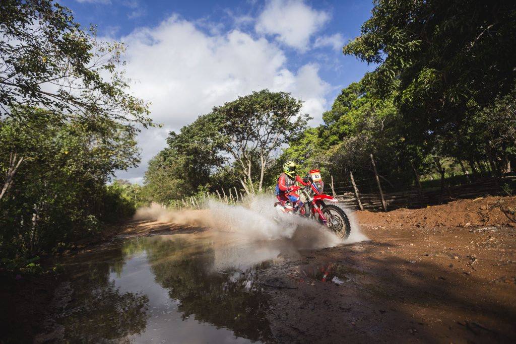Martin Duplessis vence pen&uacute;ltima etapa do Sert&otilde;es 2023