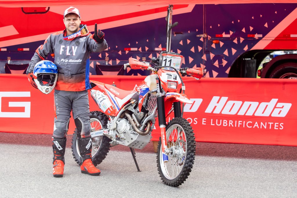 Honda Racing busca 11&ordm; t&iacute;tulo das motos no Sert&otilde;es 2023